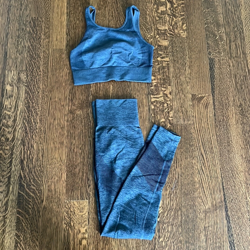 H&M Athletic Set - Picture 7 of 8